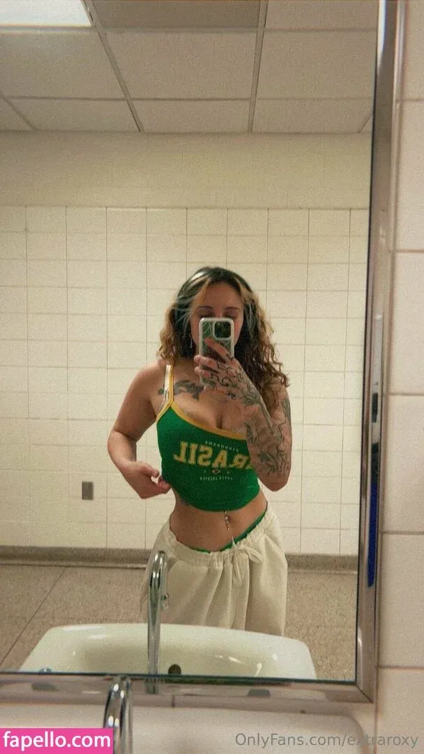 extraroxy Onlyfans Photo Gallery 