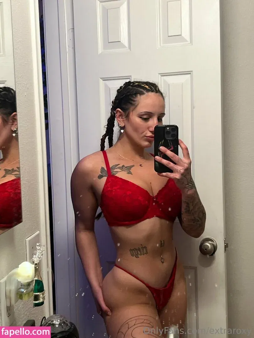 extraroxy Onlyfans Photo Gallery 
