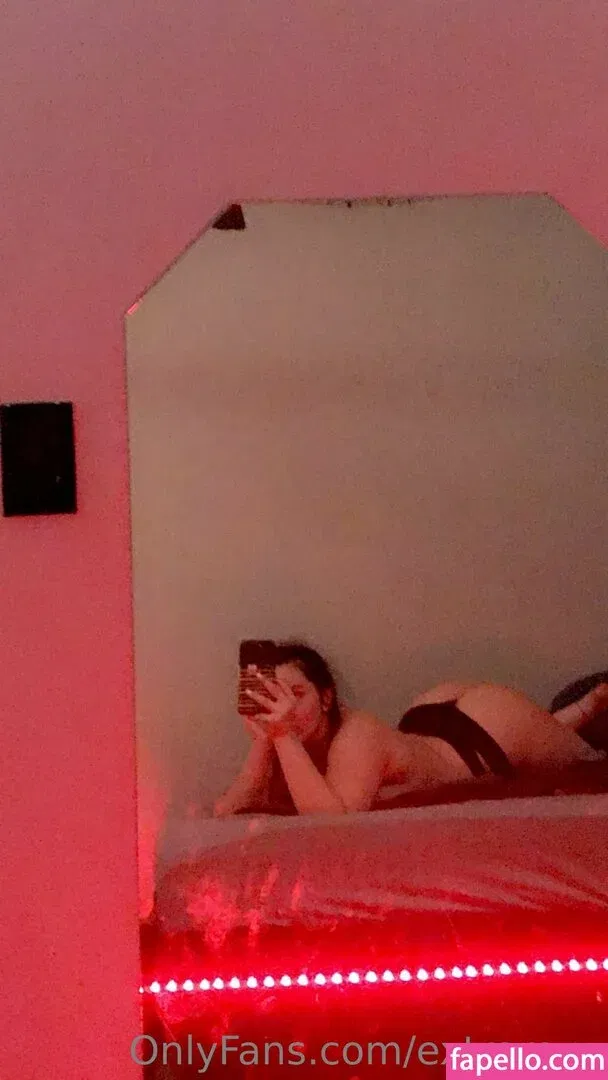 extraroxy Onlyfans Photo Gallery 