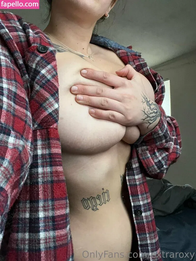 extraroxy Onlyfans Photo Gallery 