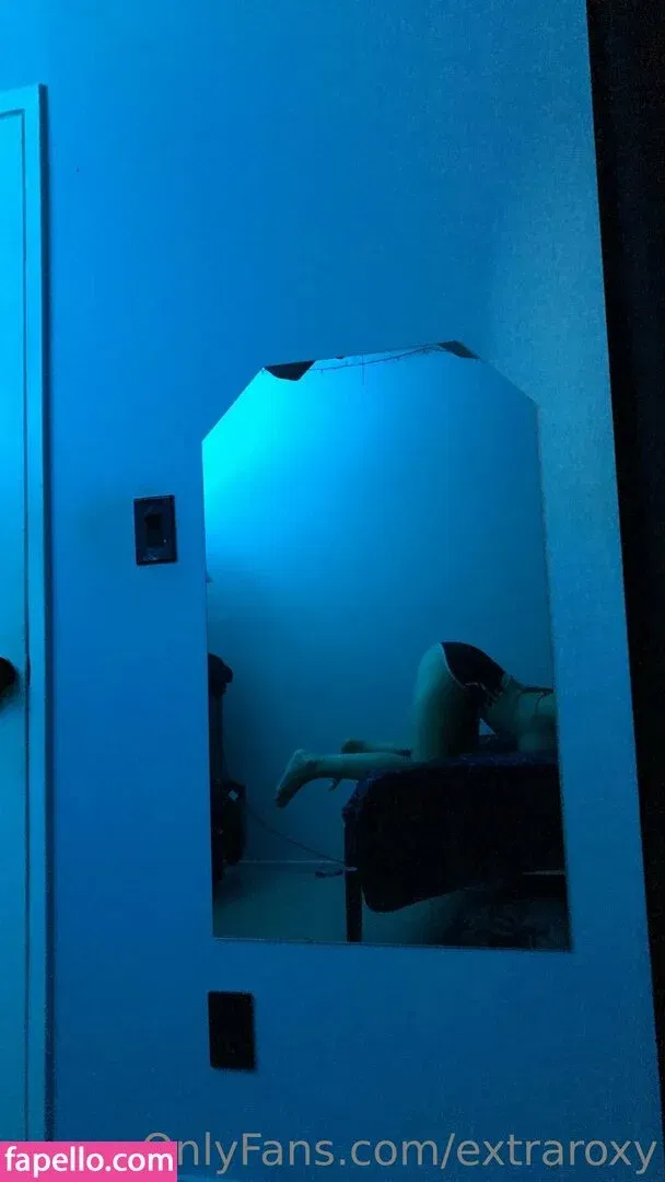 extraroxy Onlyfans Photo Gallery 