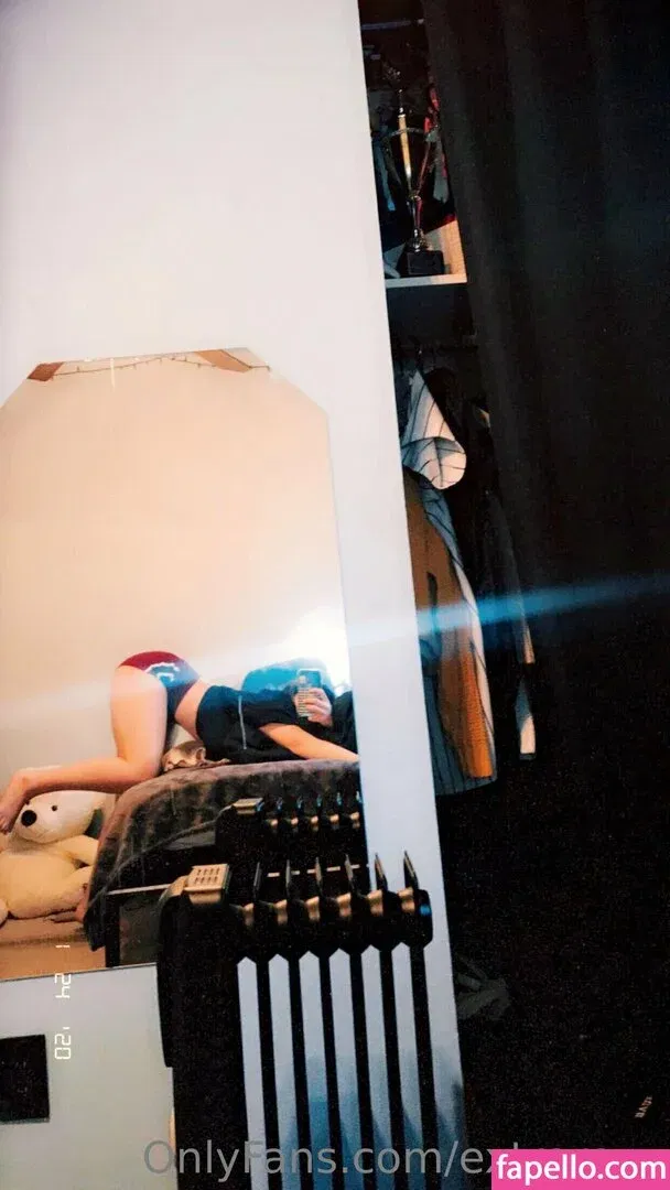 extraroxy Onlyfans Photo Gallery 