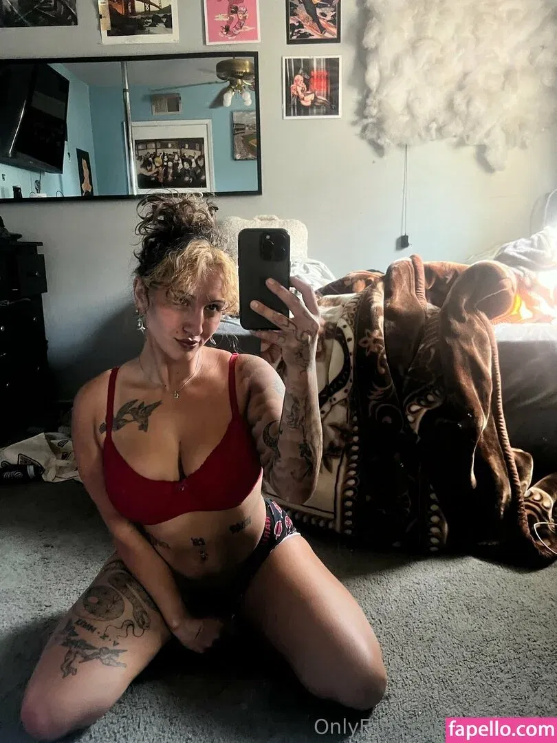 extraroxy Onlyfans Photo Gallery 