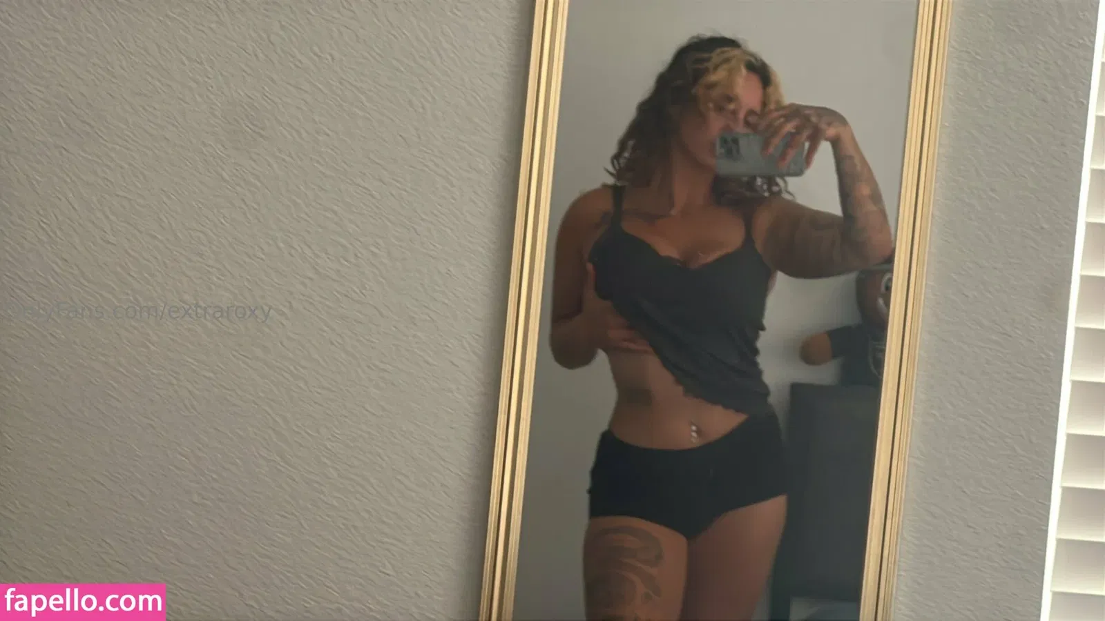 extraroxy Onlyfans Photo Gallery 