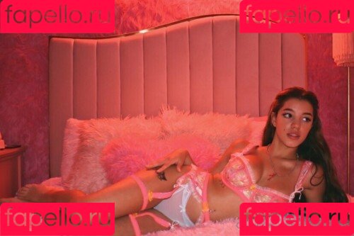 extraroxy Onlyfans Photo Gallery 