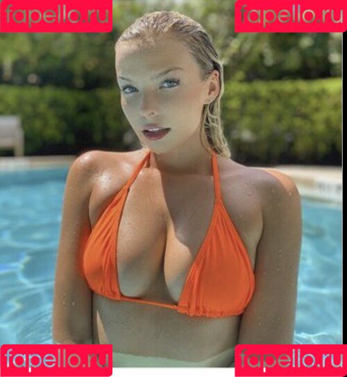 extraroxy Onlyfans Photo Gallery 