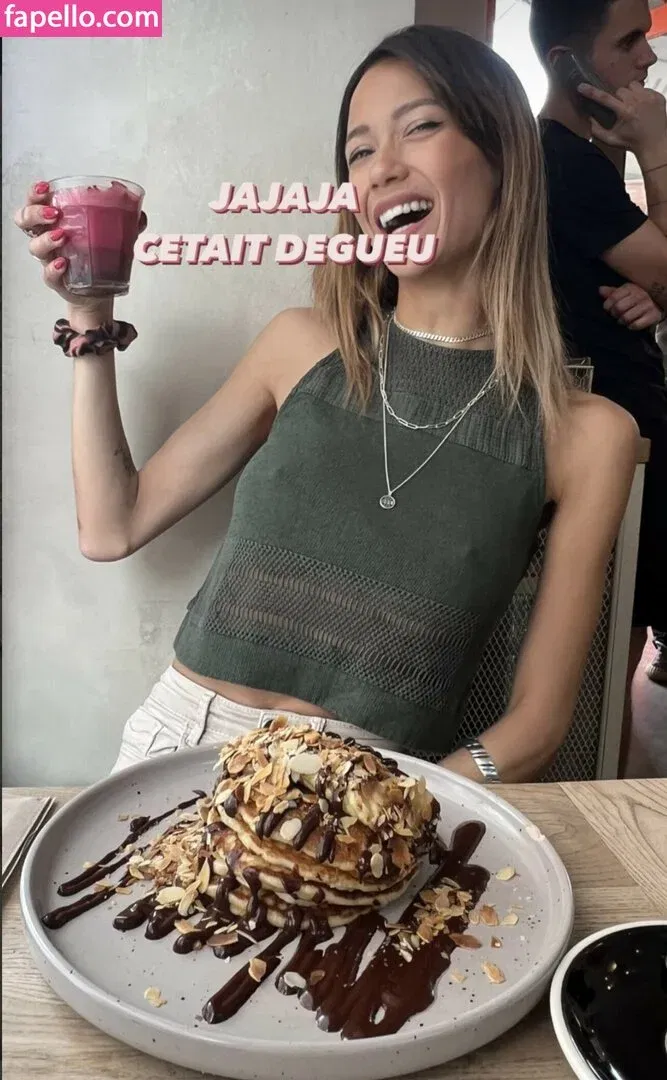 Albi Nguyen Onlyfans Photo Gallery 