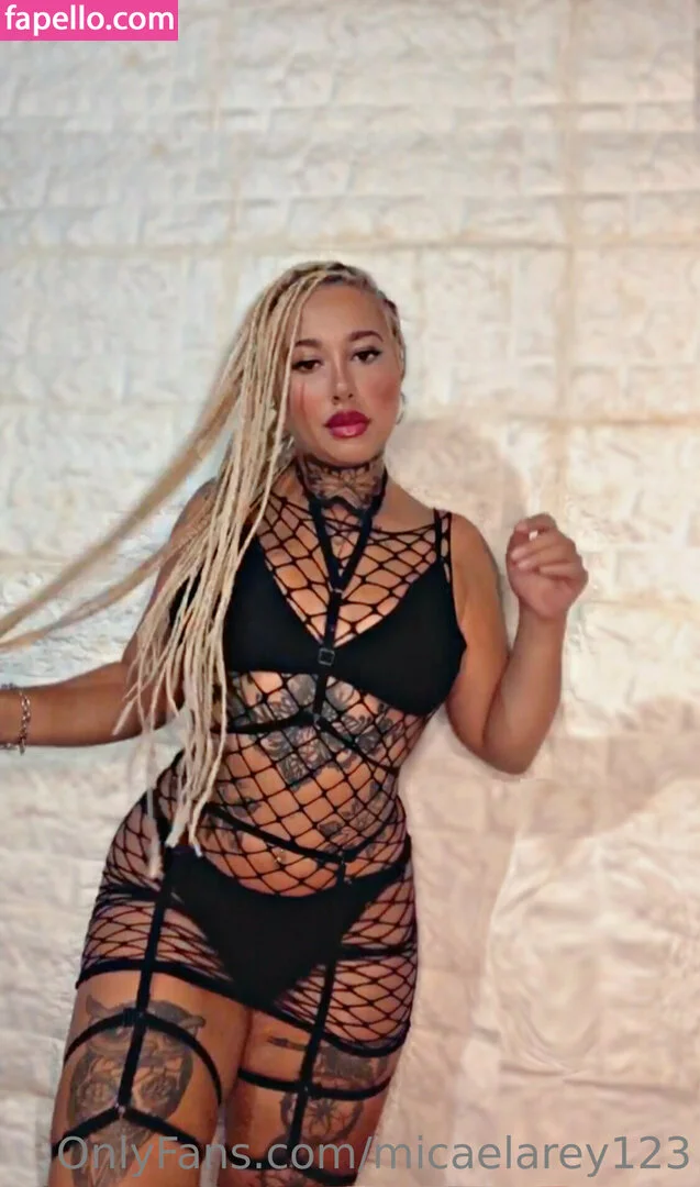 micaelarey123 Onlyfans Photo Gallery 