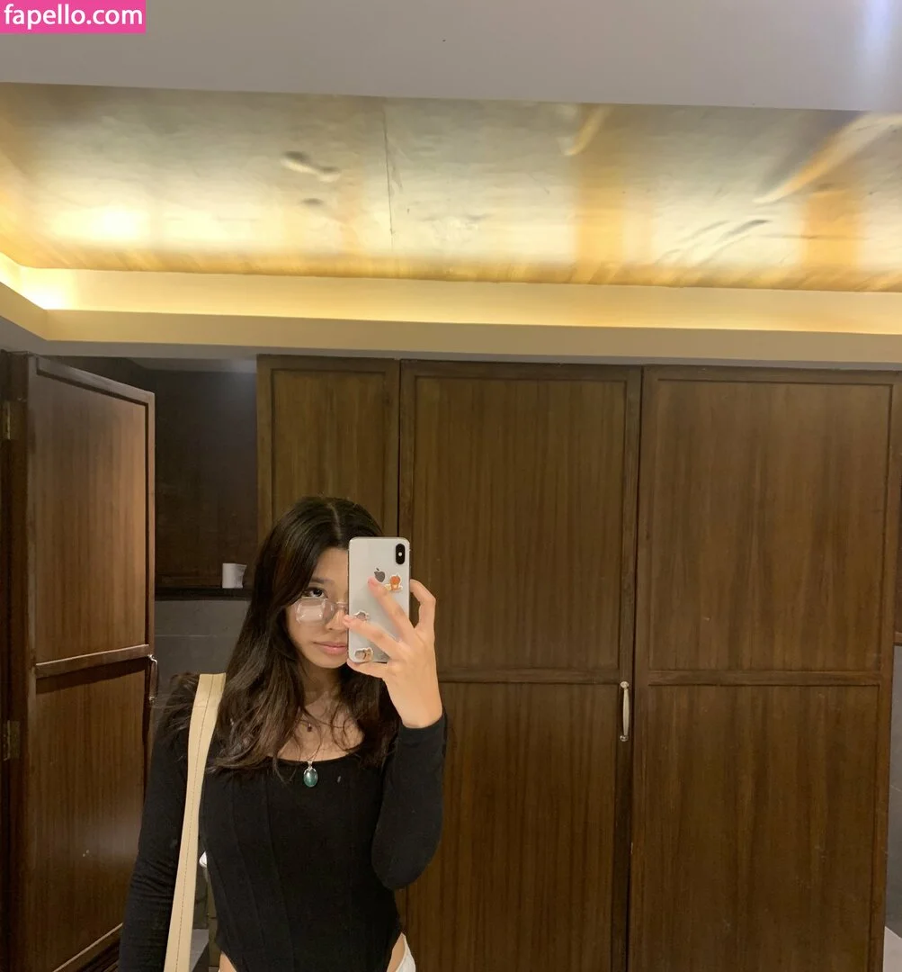 sir3ngf Onlyfans Photo Gallery 