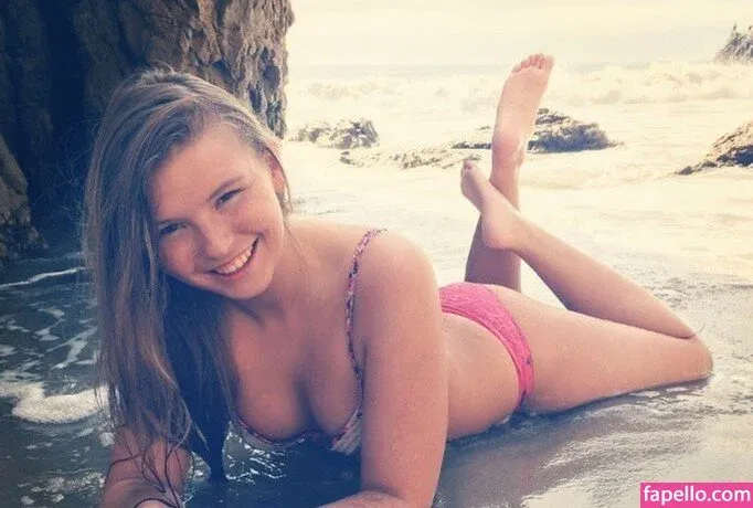 Melissa May Onlyfans Photo Gallery 