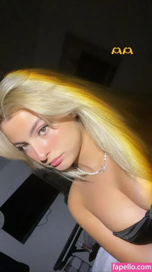 Grace Bidd Onlyfans Photo Gallery 