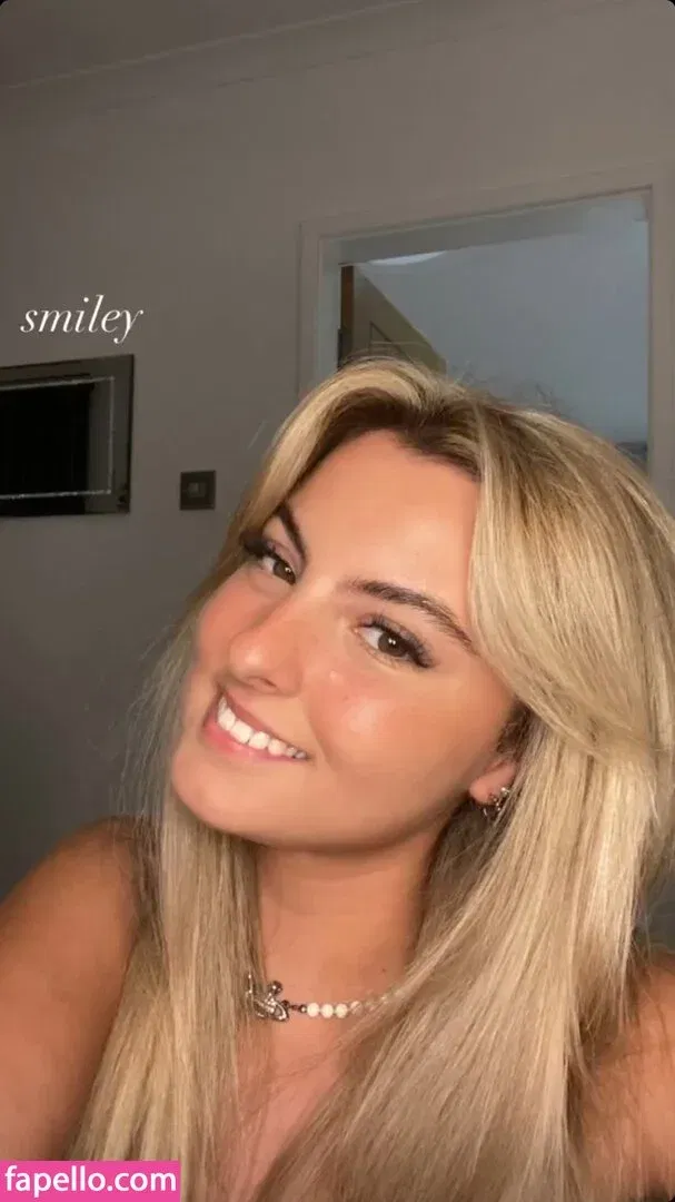 Grace Bidd Onlyfans Photo Gallery 