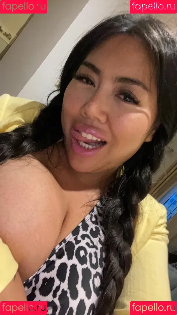 nutONasians Onlyfans Photo Gallery 