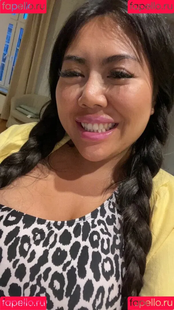 nutONasians Onlyfans Photo Gallery 