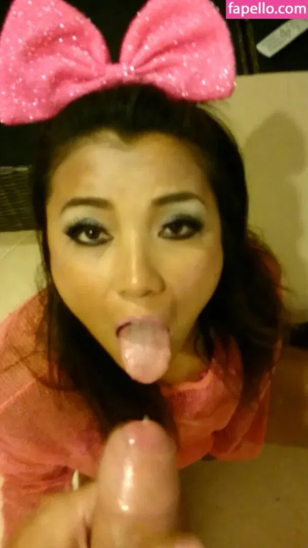 nutONasians Onlyfans Photo Gallery 