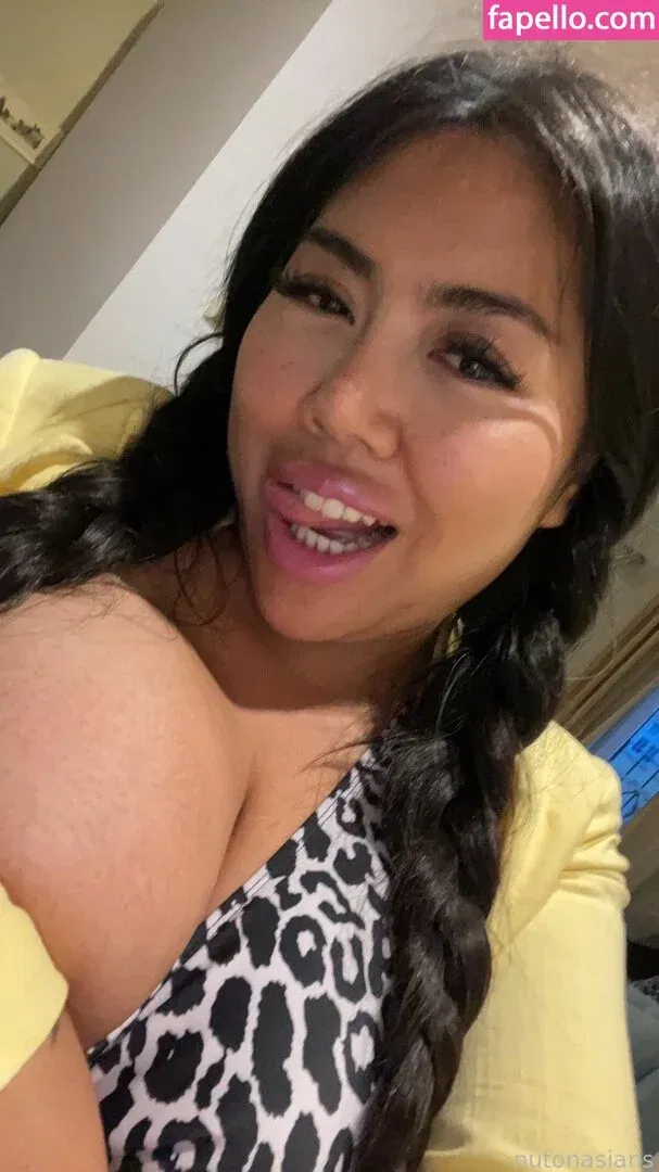 nutONasians Onlyfans Photo Gallery 
