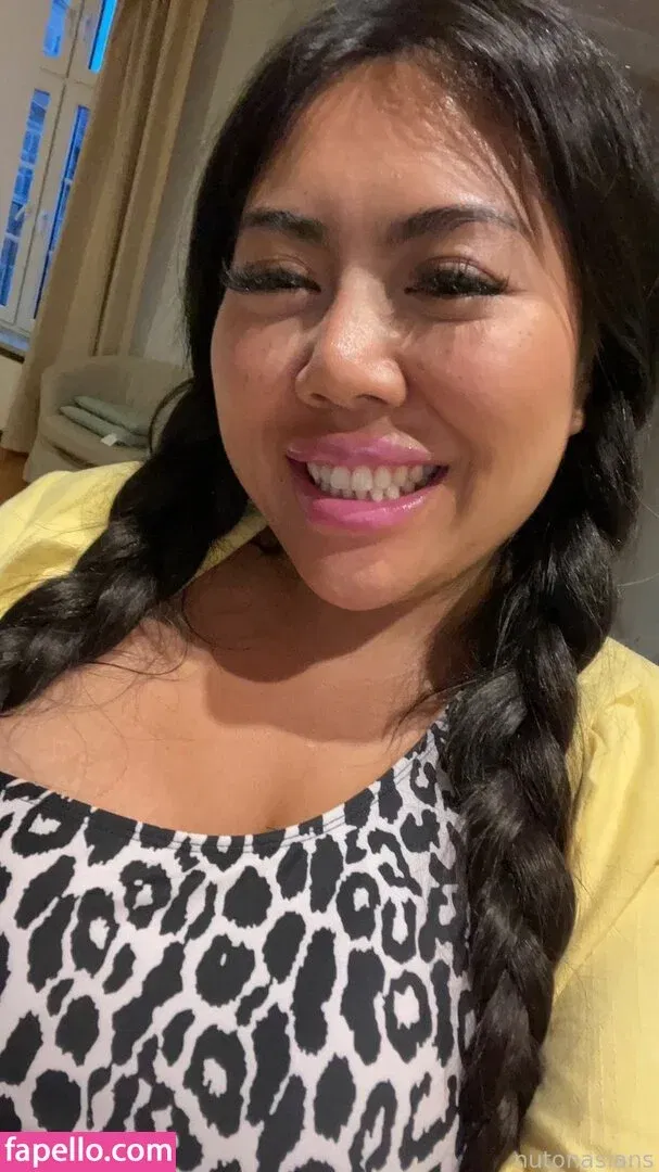 nutONasians Onlyfans Photo Gallery 