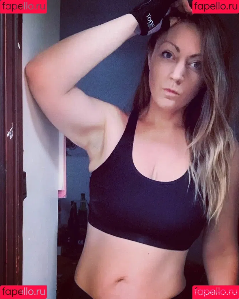 Mia Woods Onlyfans Photo Gallery 