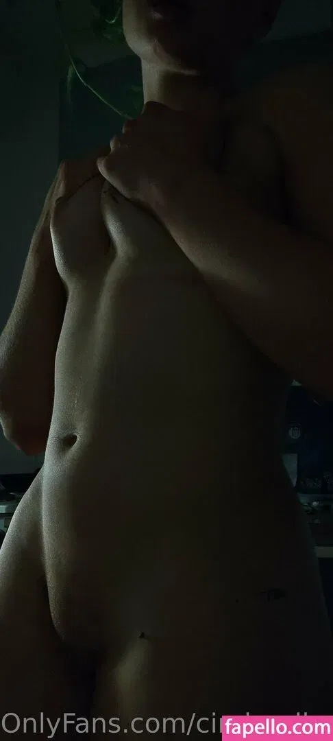 Cinderellaseafiina Onlyfans Photo Gallery 