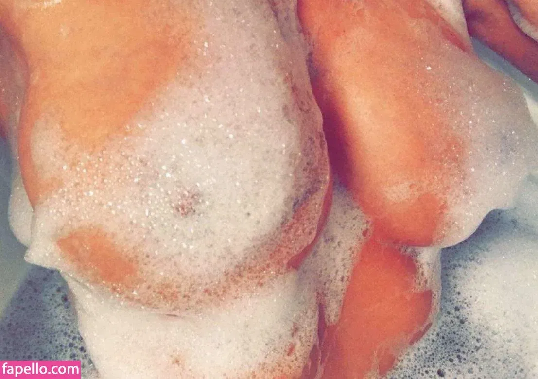 SexyMom406 Onlyfans Photo Gallery 