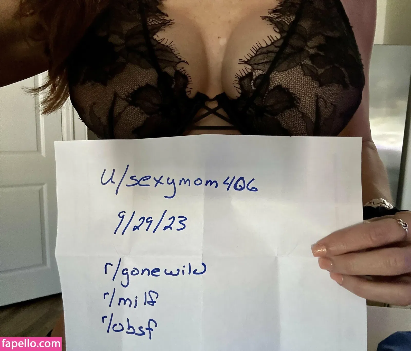 SexyMom406 Onlyfans Photo Gallery 