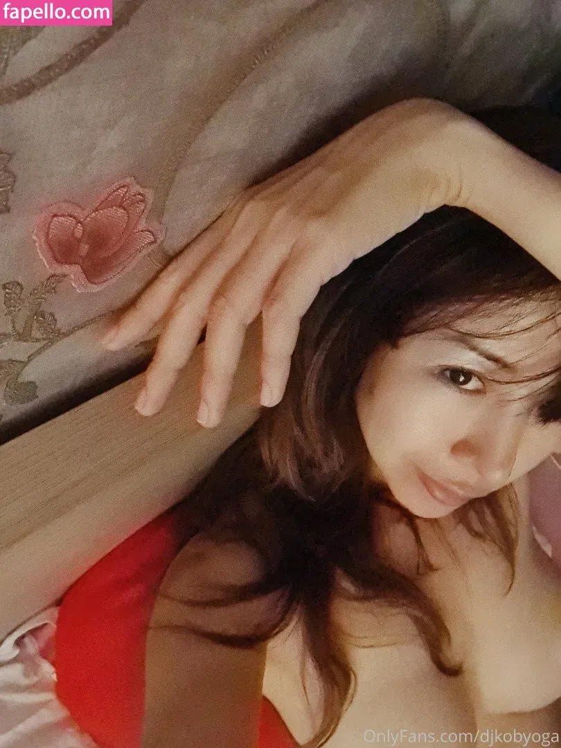 Dj Kob Yoga Onlyfans Photo Gallery 