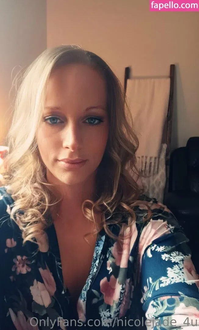 nicolejade_4u Onlyfans Photo Gallery 
