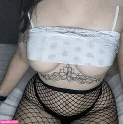 onselina Onlyfans Photo Gallery 