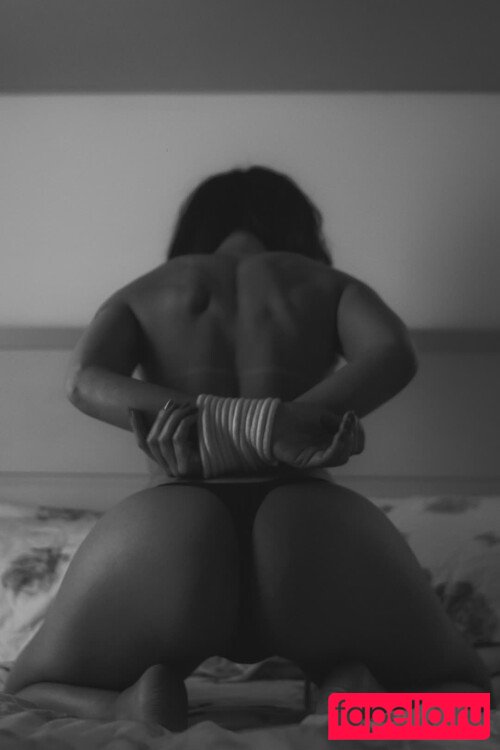 Mifit Nude Onlyfans Photo 19