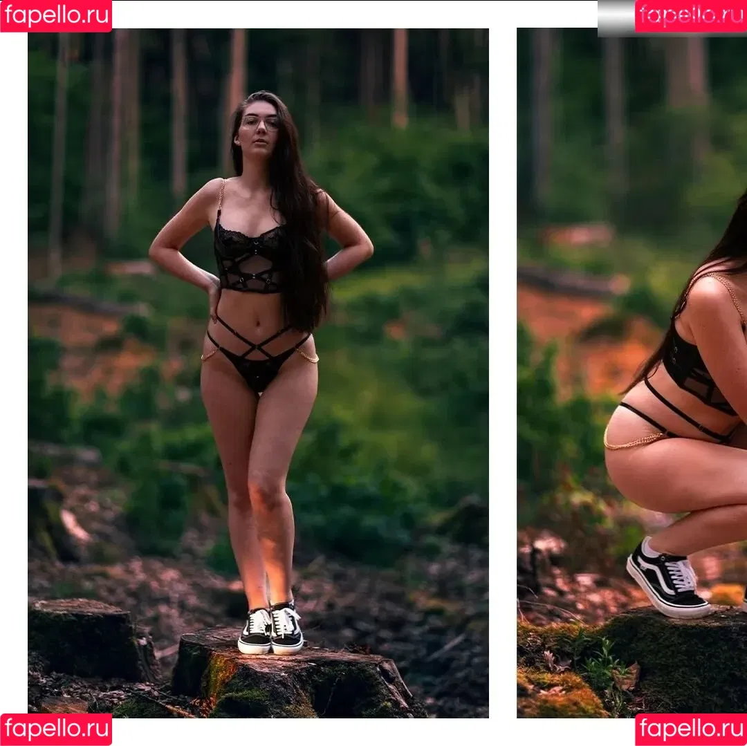 Justine Anne Crane Onlyfans Photo Gallery 