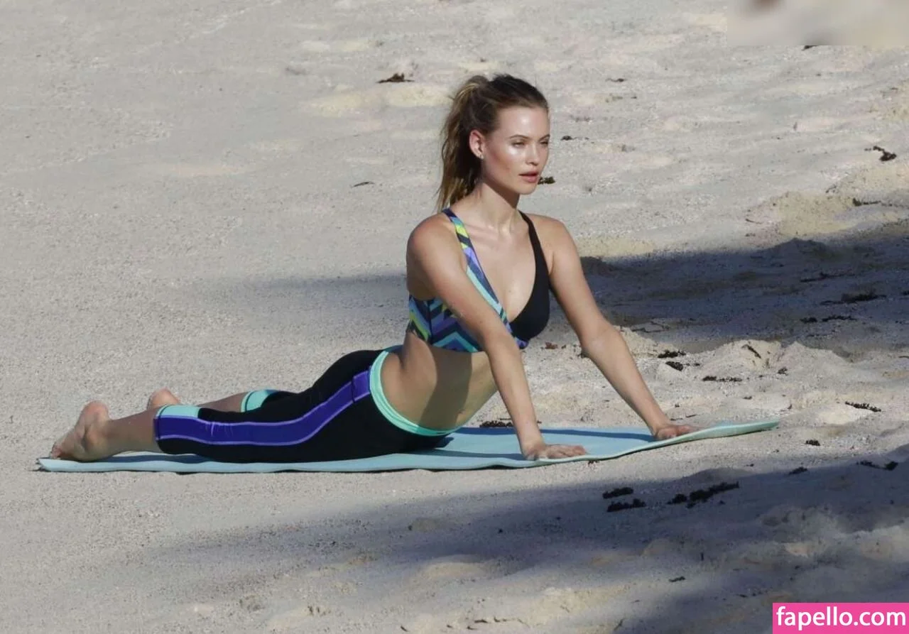 Behati Prinsloo Onlyfans Photo Gallery 