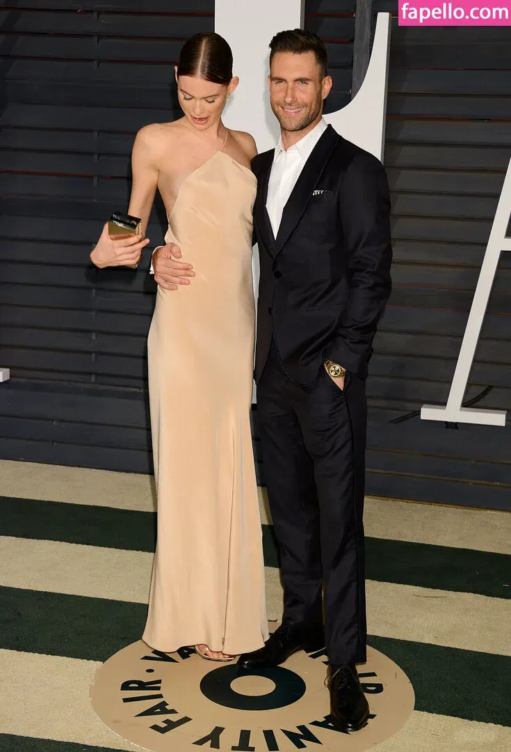 Behati Prinsloo Onlyfans Photo Gallery 