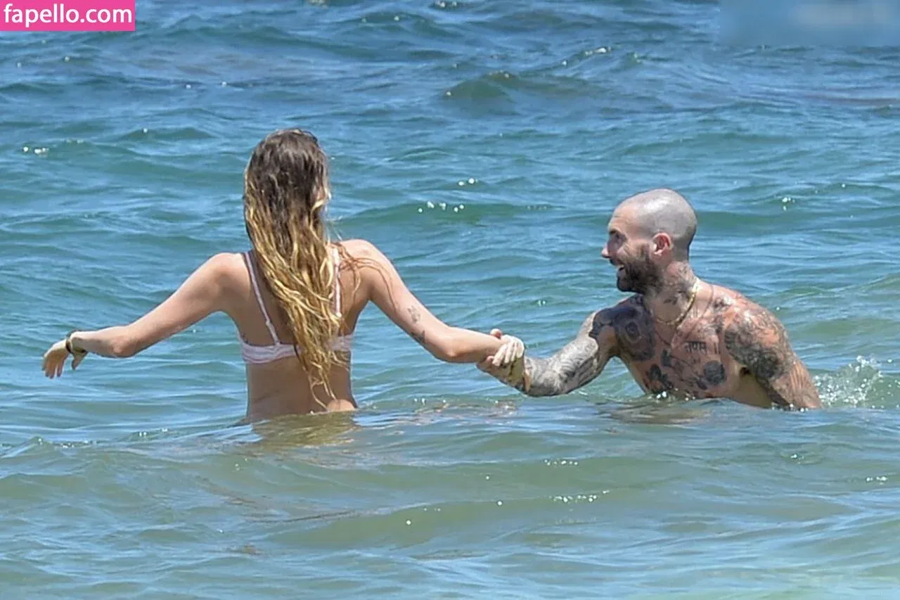 Behati Prinsloo Onlyfans Photo Gallery 