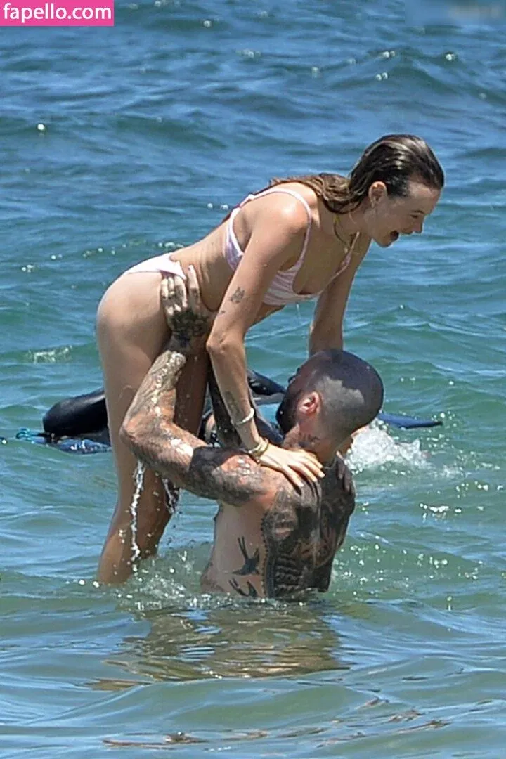 Behati Prinsloo Onlyfans Photo Gallery 