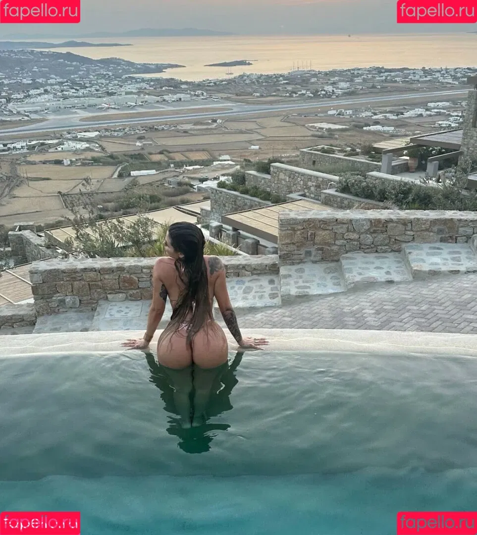Greta Delmonte Onlyfans Photo Gallery 