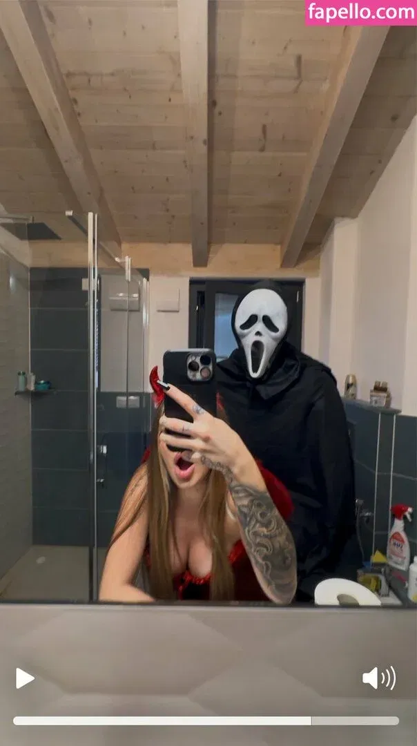 Greta Delmonte Onlyfans Photo Gallery 