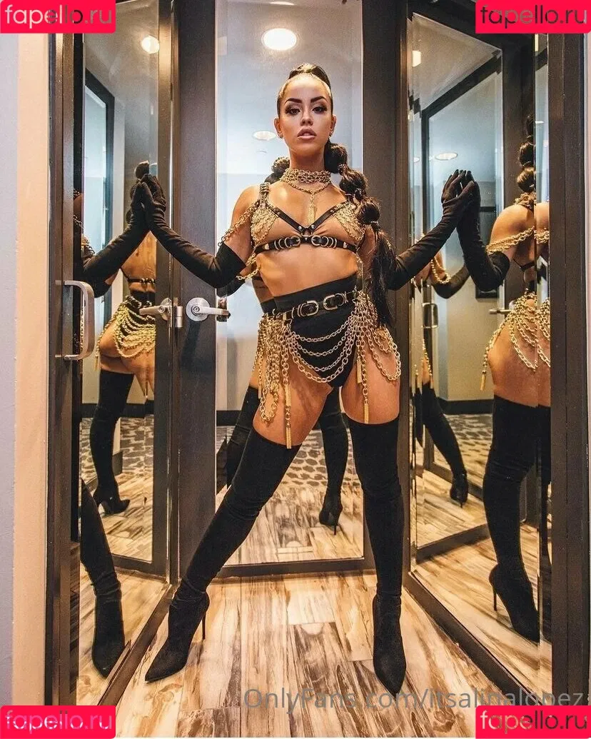itsalinalopez Onlyfans Photo Gallery 