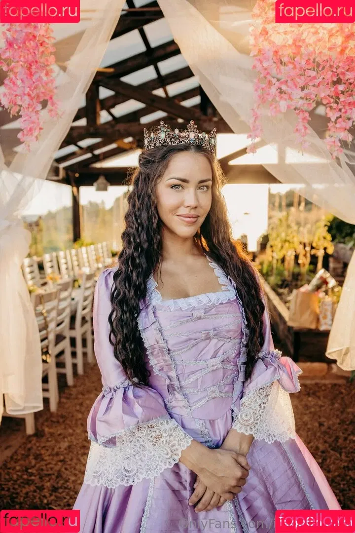 itsalinalopez Onlyfans Photo Gallery 