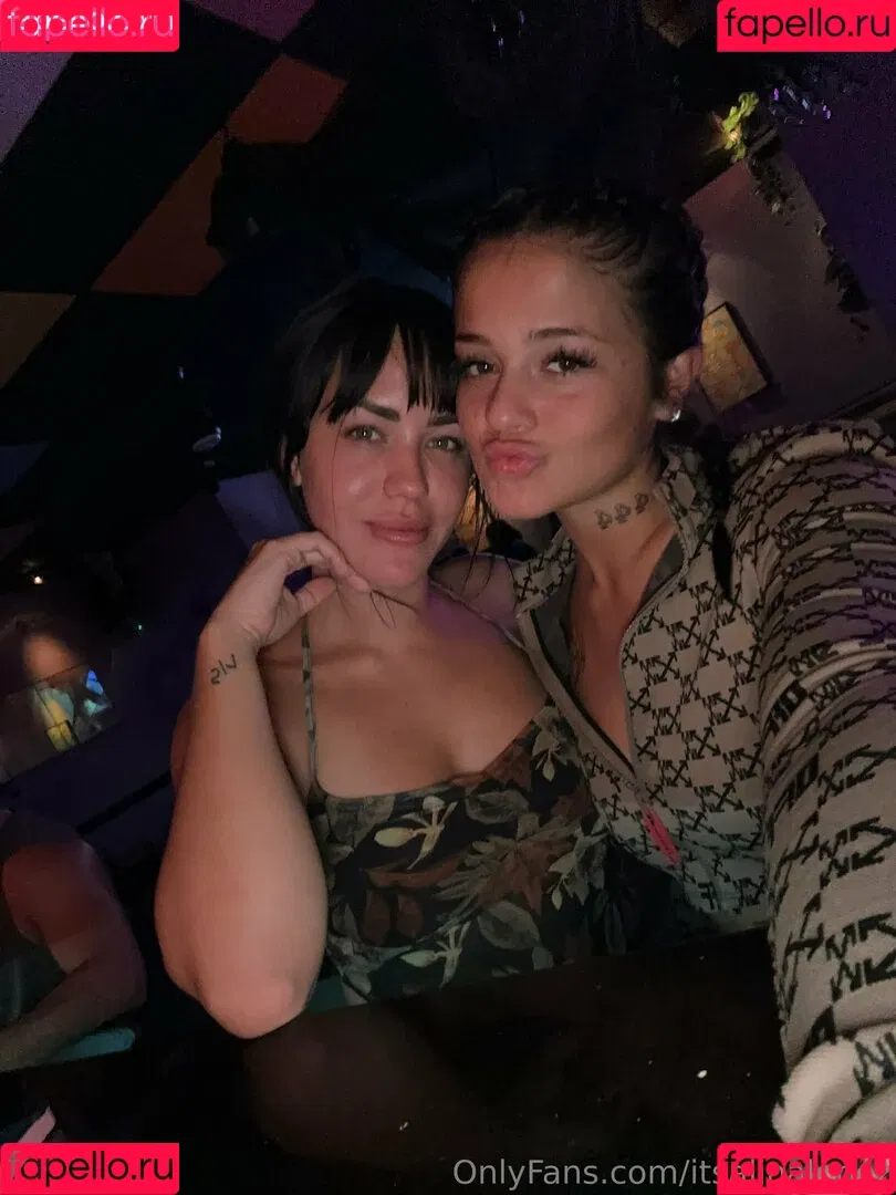itsalinalopez Onlyfans Photo Gallery 