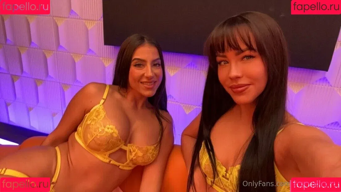 itsalinalopez Onlyfans Photo Gallery 