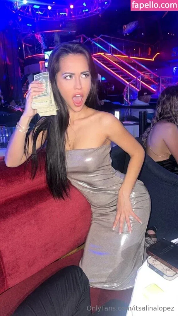 itsalinalopez Onlyfans Photo Gallery 