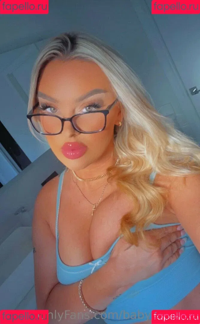 babyfosha18 Onlyfans Photo Gallery 