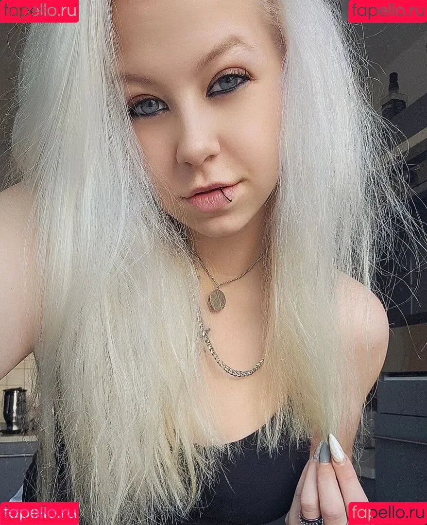 Eiskaltes Miststueck Onlyfans Photo Gallery 