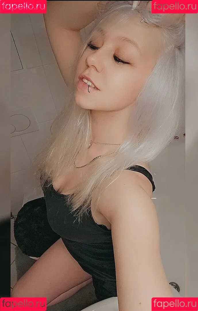 Eiskaltes Miststueck Onlyfans Photo Gallery 