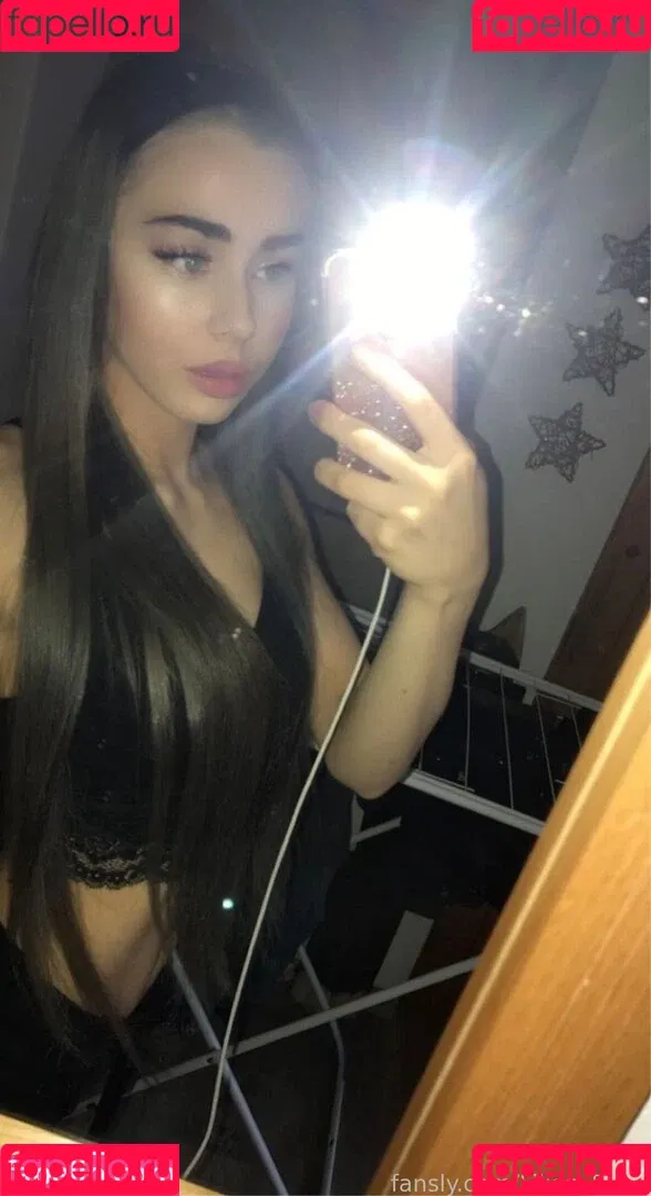 Lilian_Rose Onlyfans Photo Gallery 
