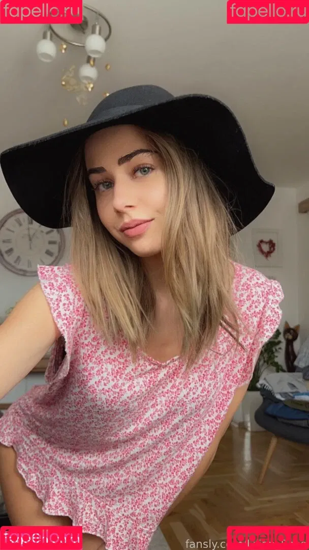 Lilian_Rose Onlyfans Photo Gallery 