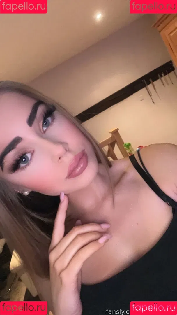 Lilian_Rose Onlyfans Photo Gallery 
