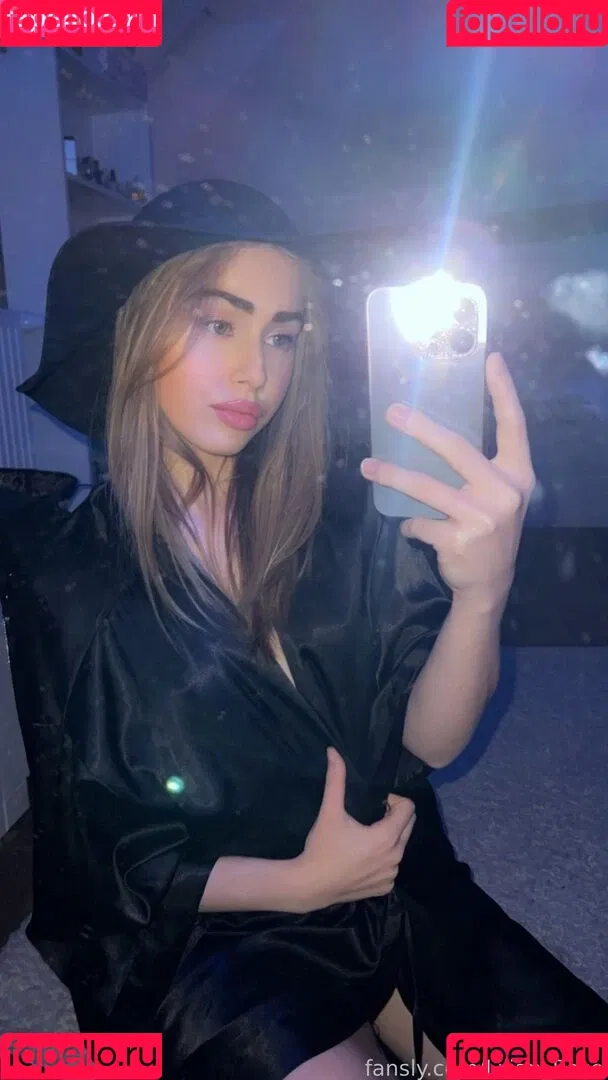 Lilian_Rose Onlyfans Photo Gallery 