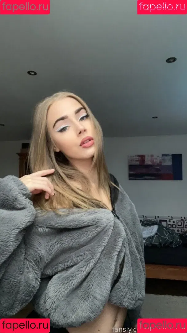 Lilian_Rose Onlyfans Photo Gallery 