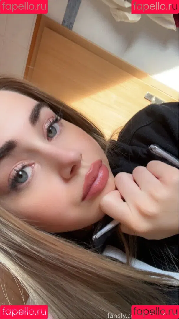 Lilian_Rose Onlyfans Photo Gallery 